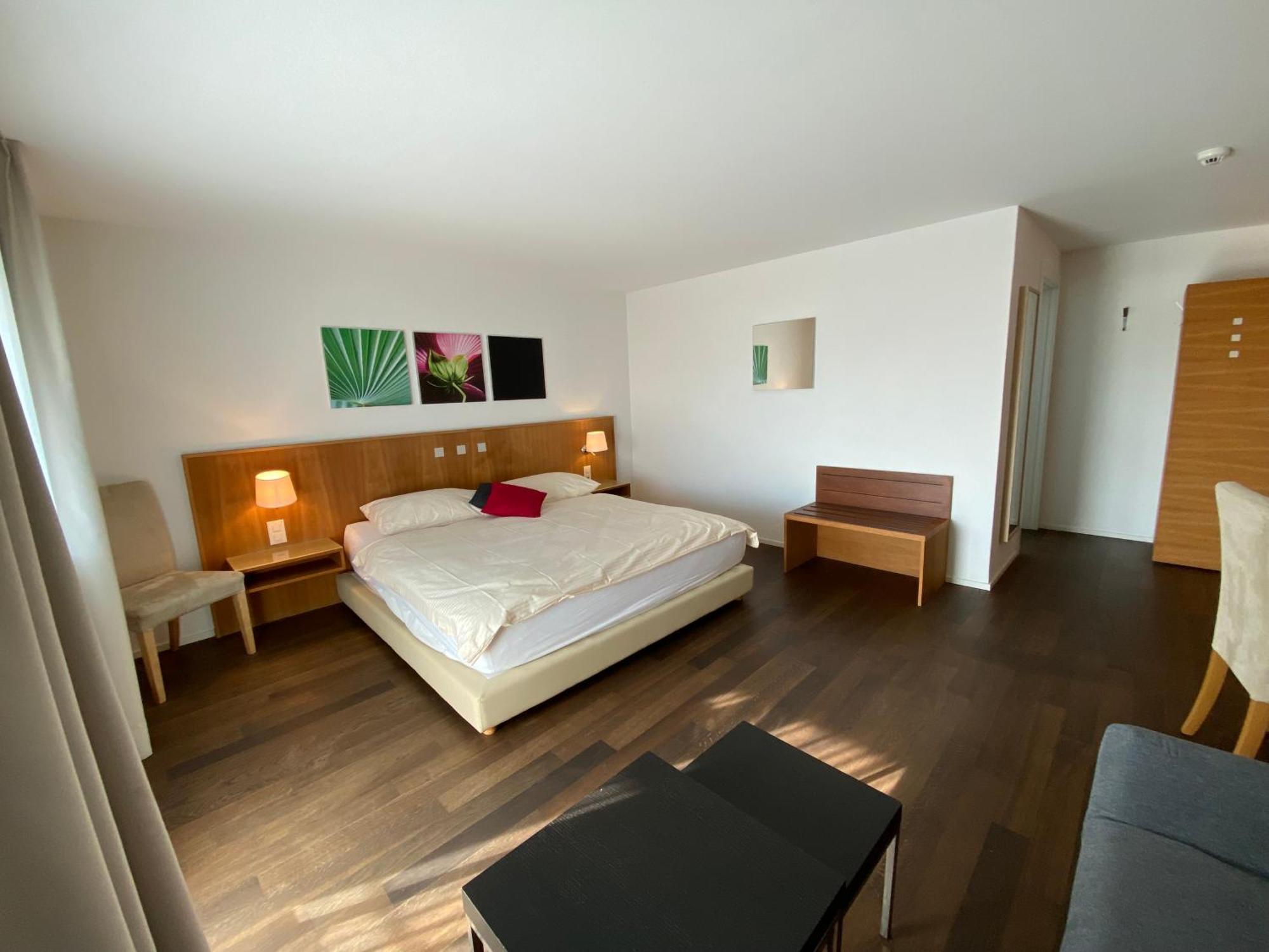 Businesshotel Lux Emmen Exterior photo