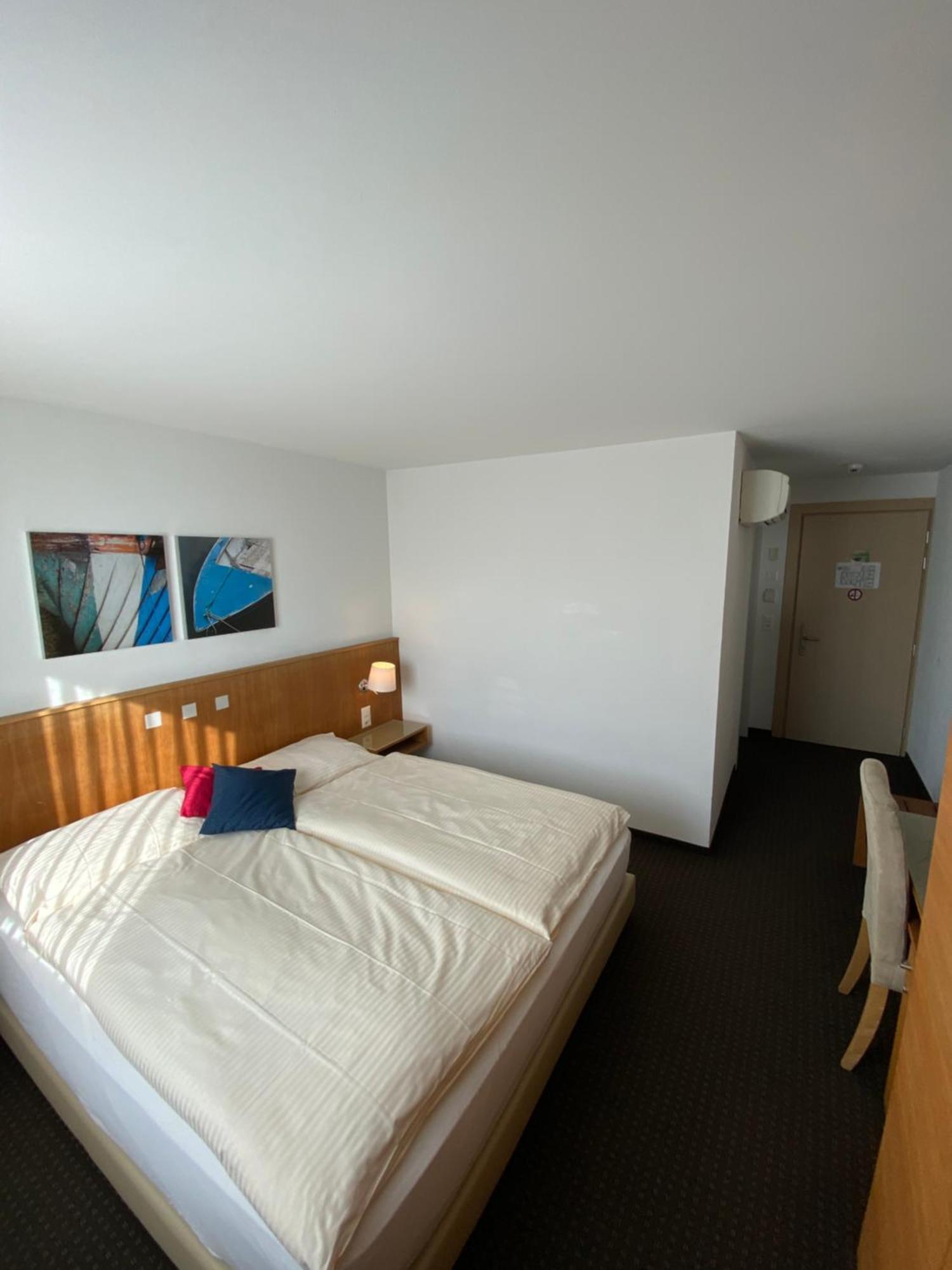 Businesshotel Lux Emmen Exterior photo