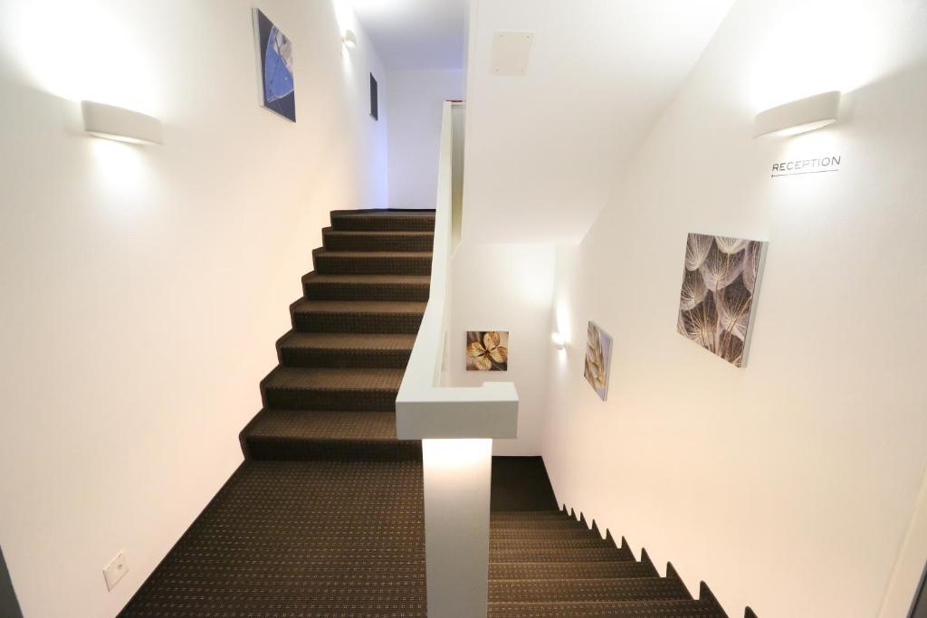 Businesshotel Lux Emmen Exterior photo
